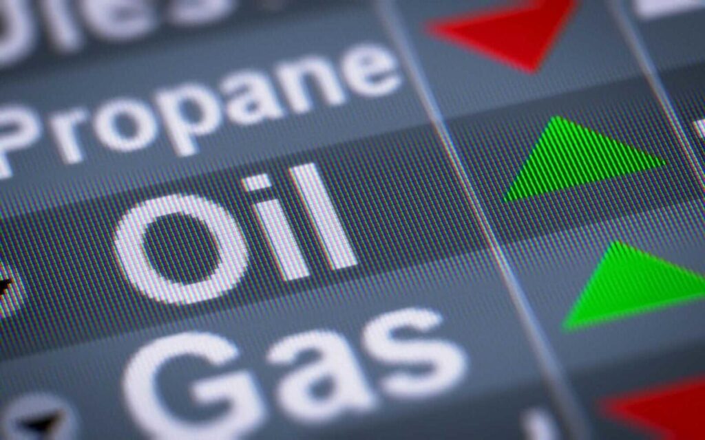 Crude Oil Prices Could Tick Up on Consumer Resilience. Here Are the Levels to Watch Before You Buy.