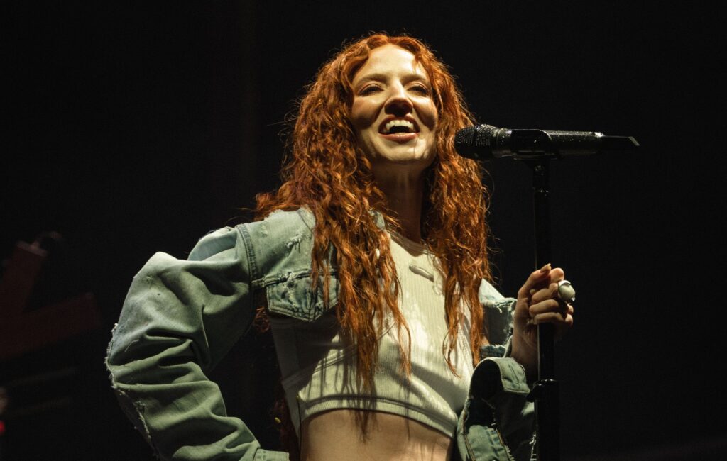 Jess Glynne's 'Hold My Hand' takes on life of its own after becoming viral Jet2 holiday meme