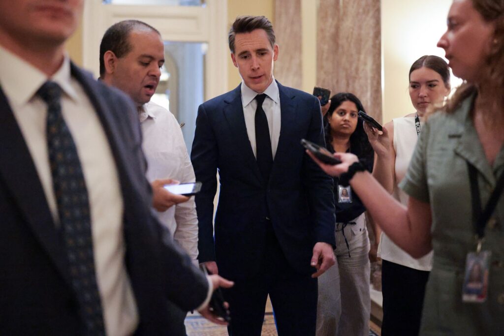 New Stimulus Checks Move Closer to Reality