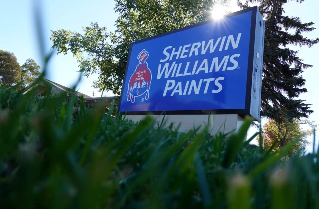 Sherwin-Williams sees DIY product sales fall, with demand set to deteriorate