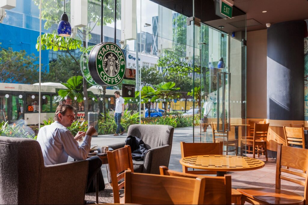 Starbucks Plans Sales Turnaround With 'Green Apron Service'