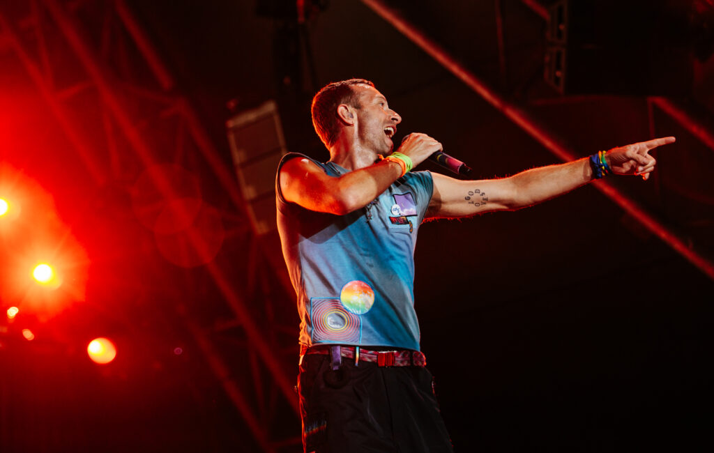 Tech company launches investigation into viral footage of CEO "kiss cam" at Coldplay concert