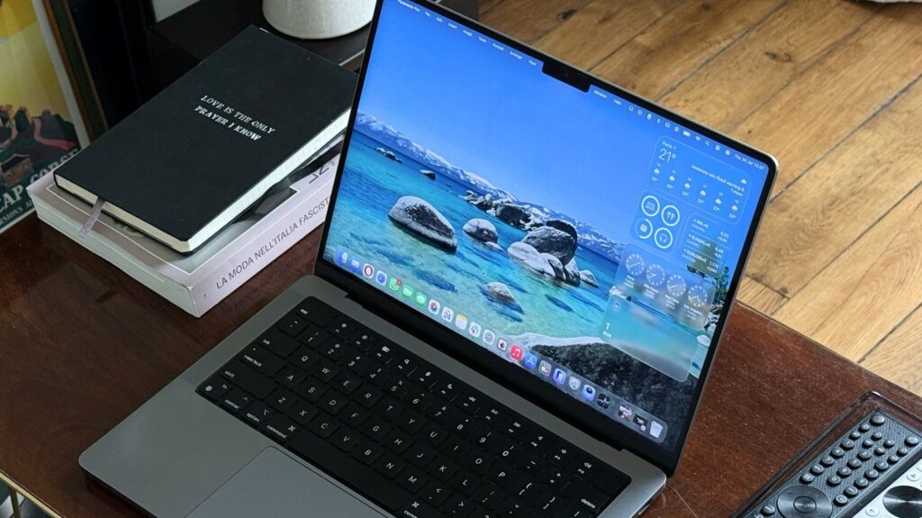 macOS Tahoe Public Beta 1 Is Now Available For Mac Users