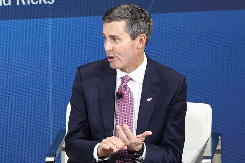 These Eli Lilly executives have been scooping up stock after its big drop
