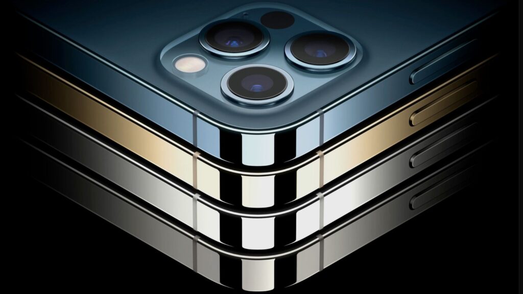Apple Readies for AI Upgrade with New iPhones
