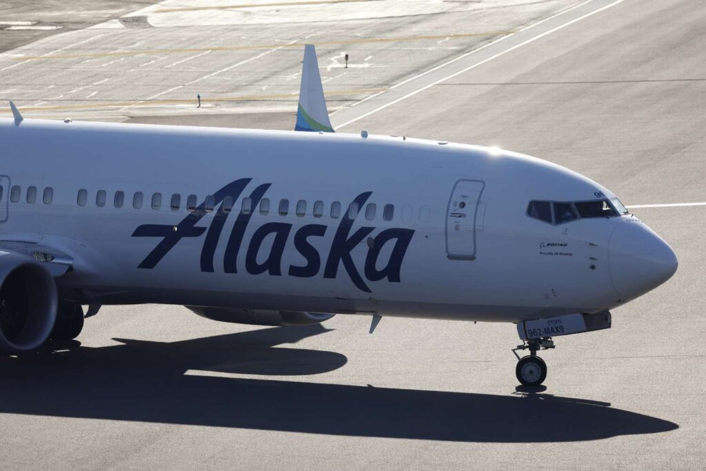 Alaska Air IT Outage Grounds Flights Again for Several Hours