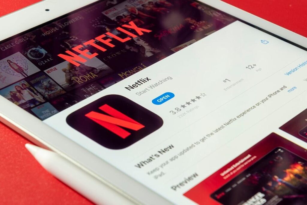 As Netflix Stock Loses Steam, Should You Buy the NFLX Dip?