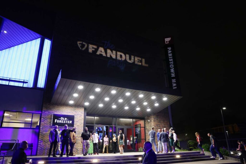 Morgan Stanley says buy into weakness in Flutter and DraftKings after Kalshi enters parlays market