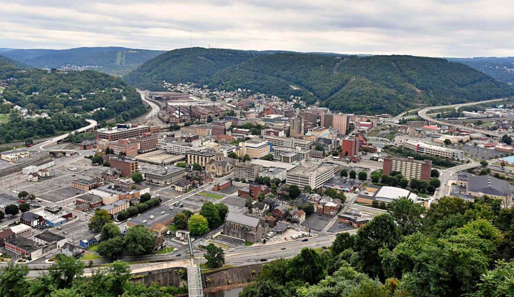 The 17 Best Places to Retire Where Home Values Are Under $150,000