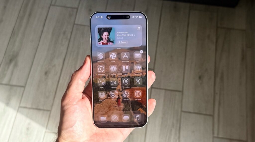 iOS 26.1 Set To Bring A Huge Upgrade For Google Photos Users