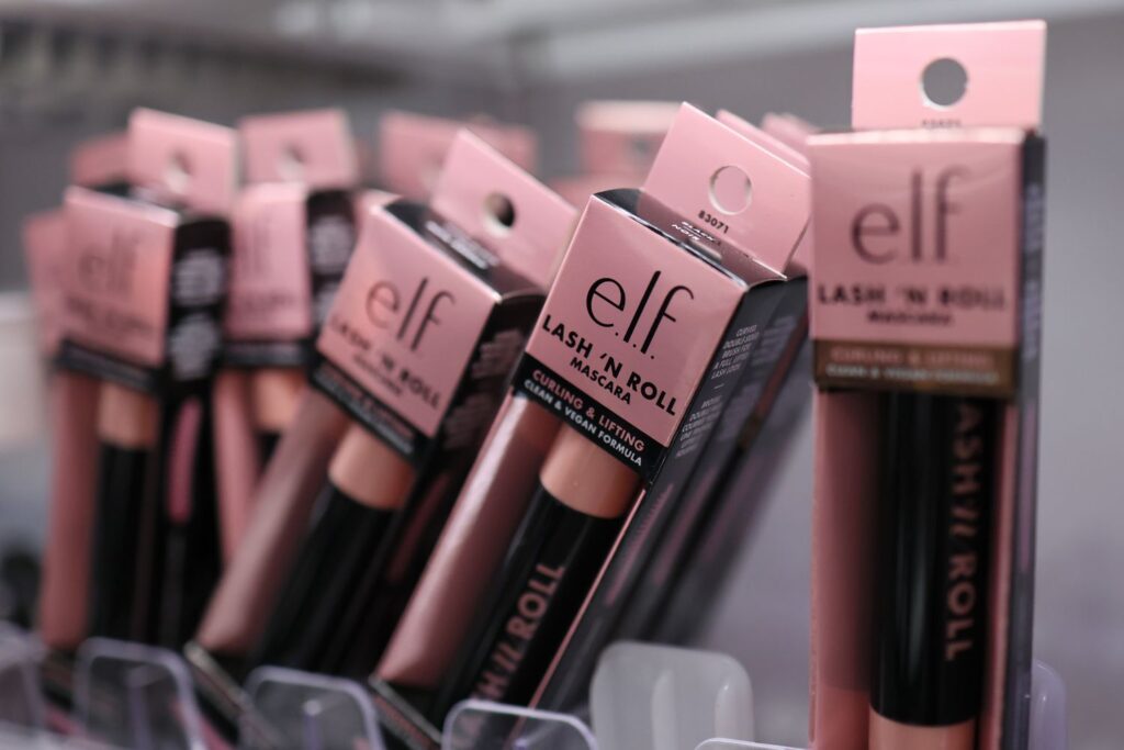 A Big Beauty Company Wants to Sell Value This Season. Investors Are Selling the Stock.