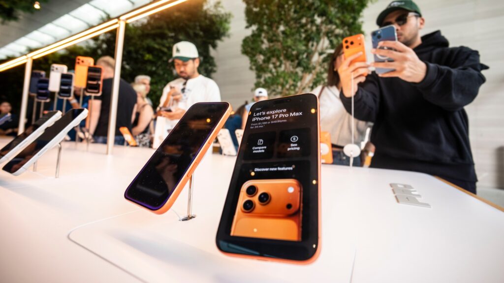 New iPhone Tech Might Supercharge Battery Life, And It's Not A Bigger Battery