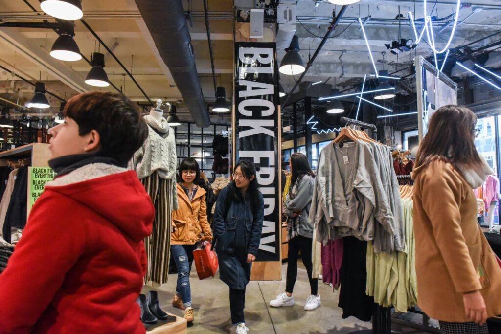 Urban Outfitters says shoppers are holding out for deals, but sees little pushback on its prices