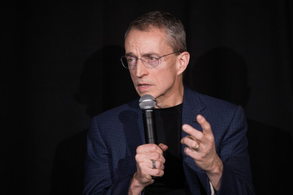 Pat Gelsinger wants to save Moore’s Law, with a little help from the Feds Pat Gelsinger wants to save Moore's Law, with a little help from the Feds