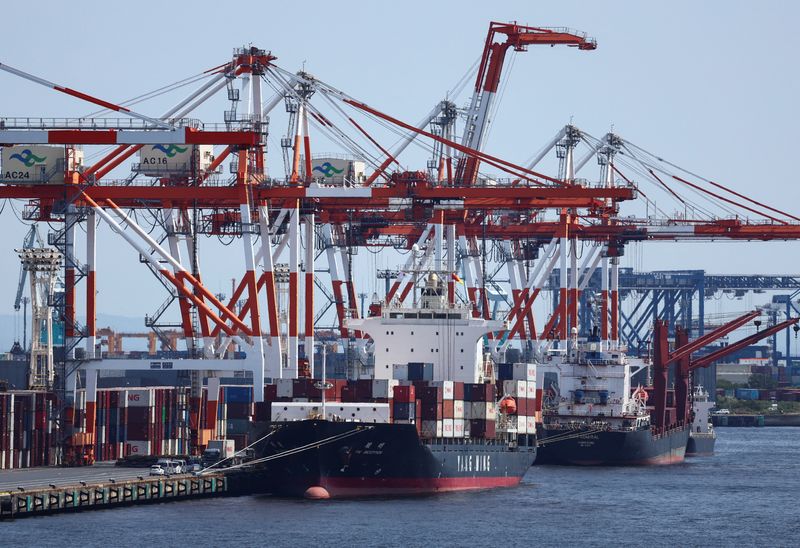 Japan’s exports rise for fourth straight month, partly boosted by weaker yen Japan's exports rise for fourth straight month, partly boosted by weaker yen
