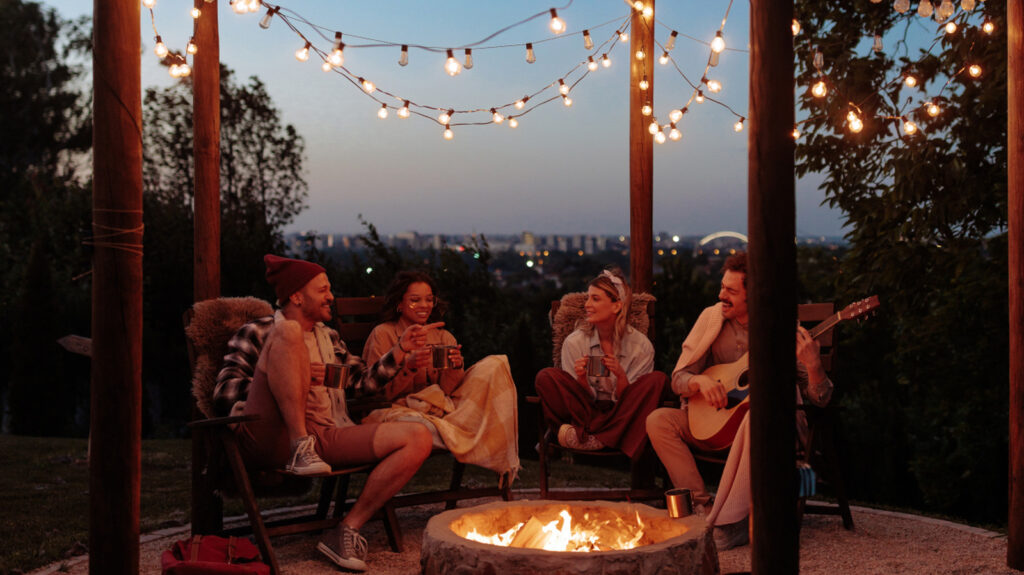 4 Clever Ways To Use Smart Plugs Outdoors 4 Clever Ways To Use Smart Plugs Outdoors