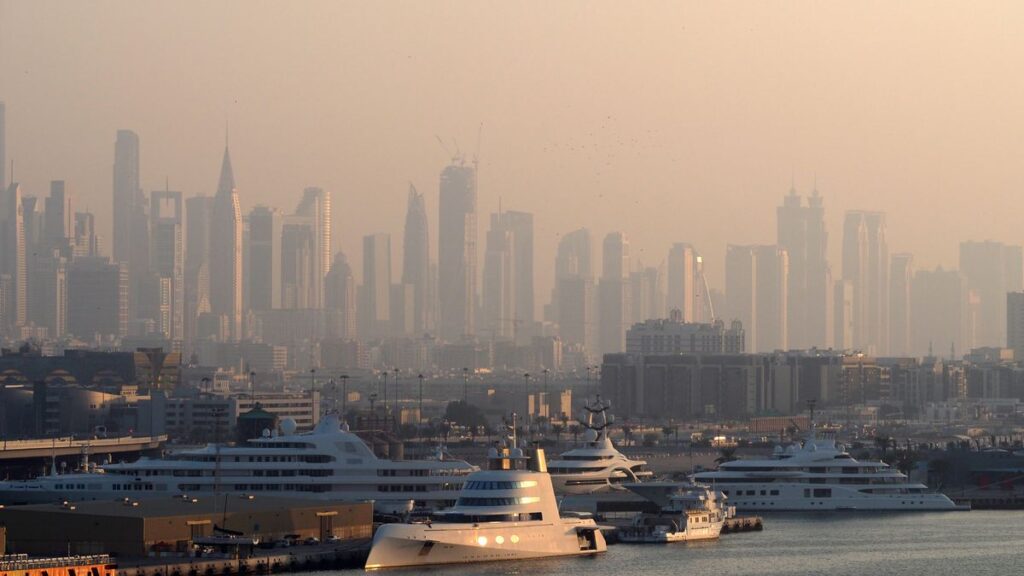 Dubai Marina skyline, a top base for the Dubai digital nomad visa